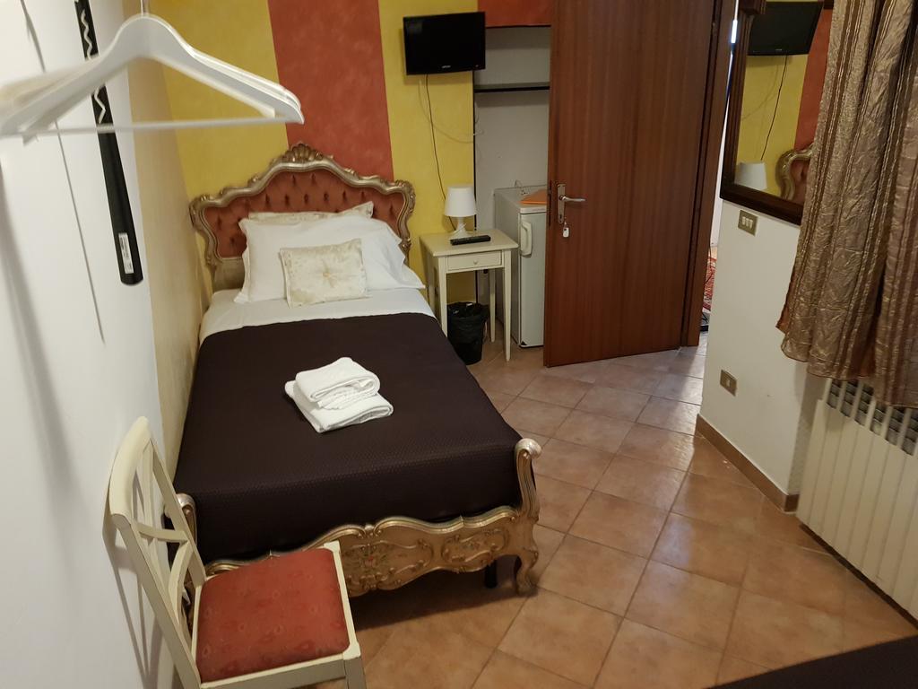 Bed & Breakfast Mi Casa Es Tambien Tu Casa 2 Verona